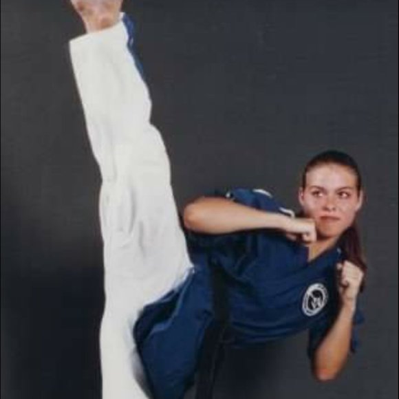 Meet your Posher, Thomasyn - Picture 2 of 12